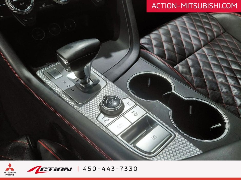 GENESIS G70 3.3T Sport AWD Toit Cuir Sièges Ventilés GPS Mags 2023-19