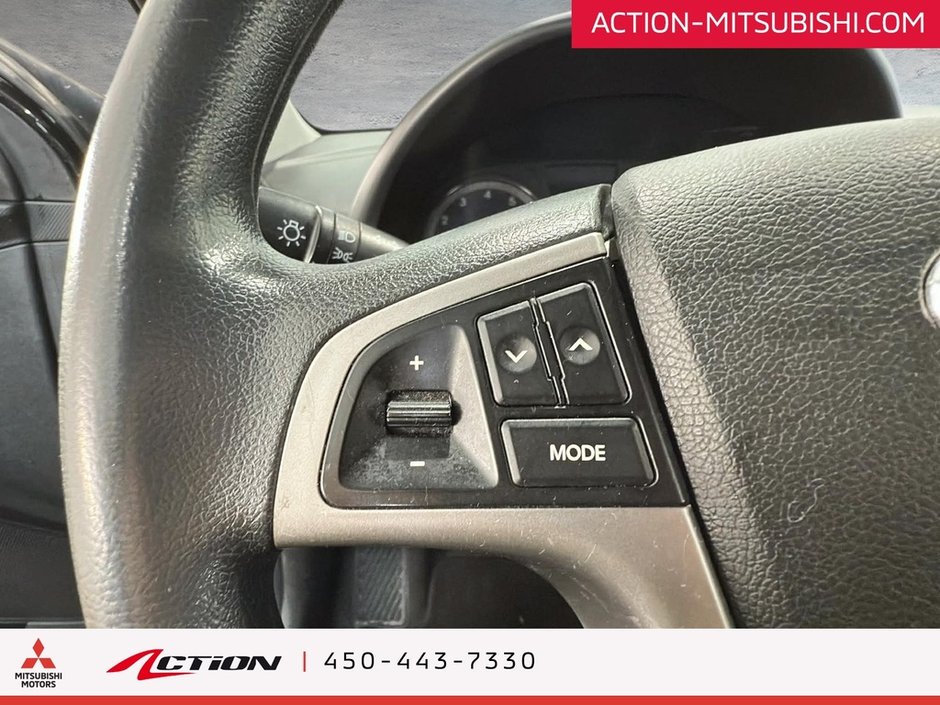 2015 Hyundai Accent 5dr HB Auto GL Air Climatisé Sièges Chauffants-14