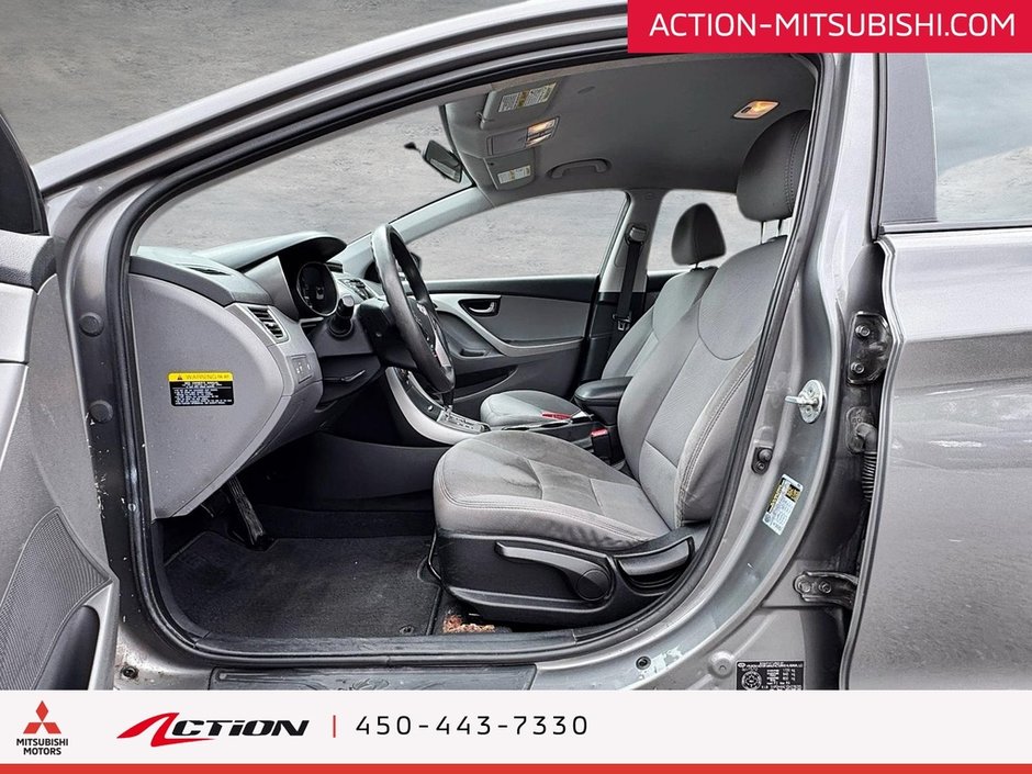 Hyundai Elantra GL AUTO GR ÉLECTRIQUES SIÈGES CHAUFFANT AIR CLIM 2013-8