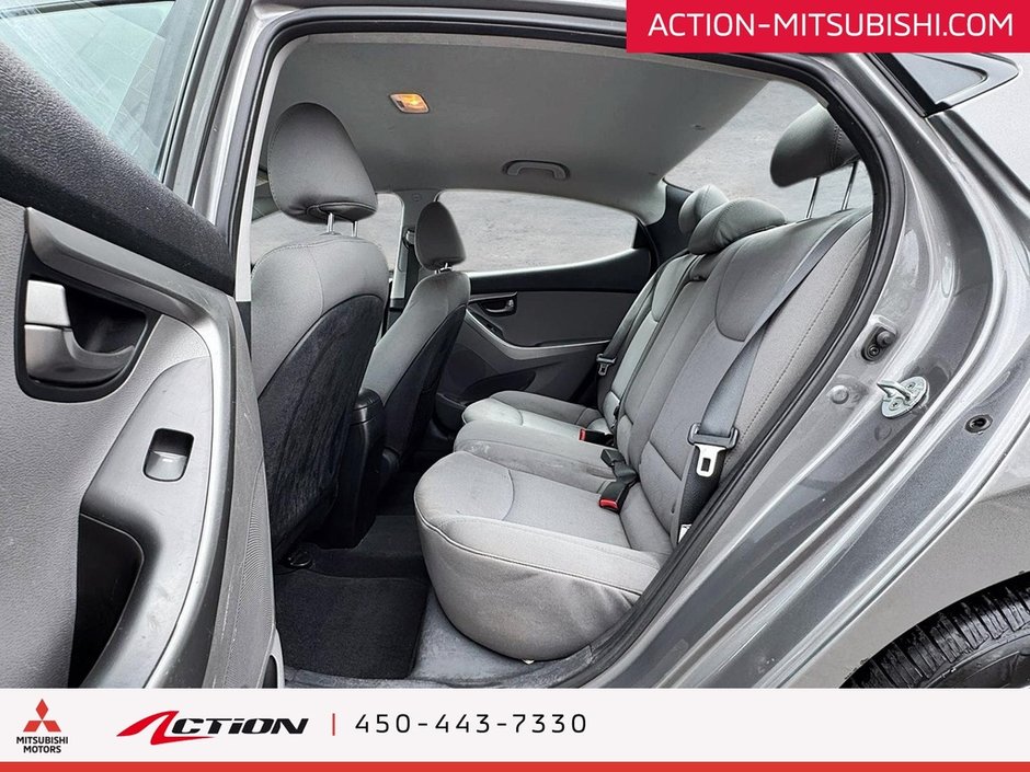 Hyundai Elantra GL AUTO GR ÉLECTRIQUES SIÈGES CHAUFFANT AIR CLIM 2013-9
