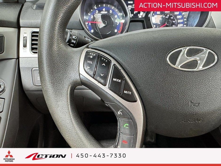 Hyundai Elantra GL AUTO GR ÉLECTRIQUES SIÈGES CHAUFFANT AIR CLIM 2013-16
