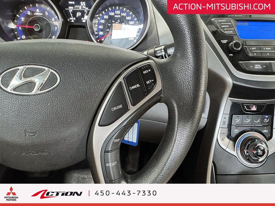 Hyundai Elantra GL AUTO GR ÉLECTRIQUES SIÈGES CHAUFFANT AIR CLIM 2013-17