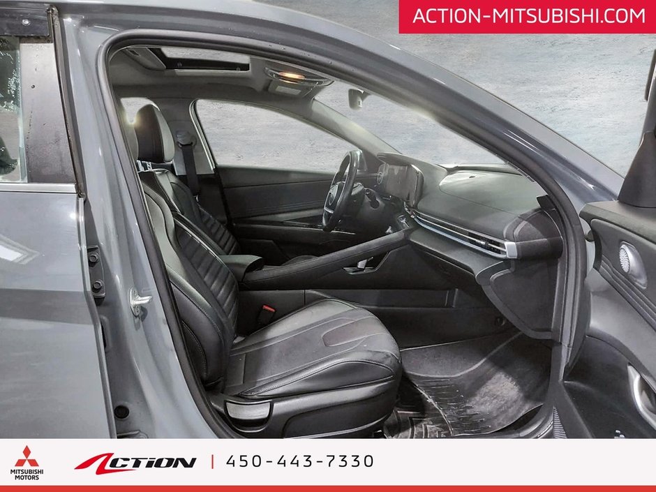 Hyundai Elantra Ultimate Tech Toit Ouvrant Cuir Carplay Mags 2022-13