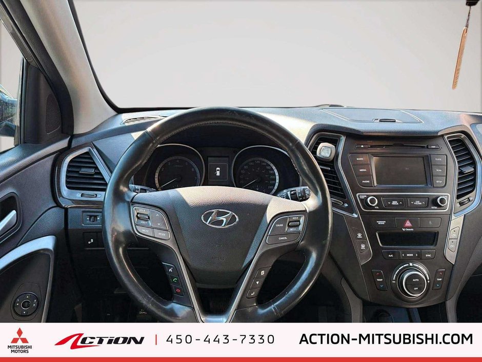 2018 Hyundai SANTA FE Premium-12