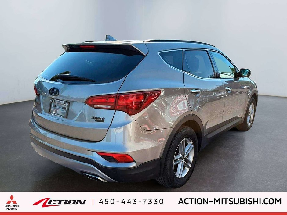 2018 Hyundai SANTA FE Premium-2