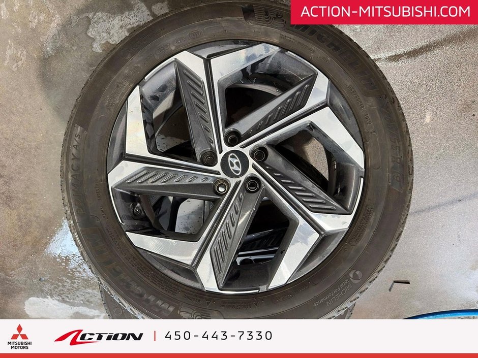 Hyundai Tucson Plug-In Hybrid LUXURY AWD CUIR.  Toit Pano .  Mags 2022-8