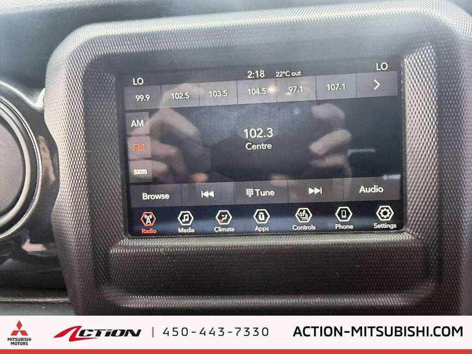 2022 Jeep Gladiator Altitude Sièges Chauffants Mags Bluetooth-16