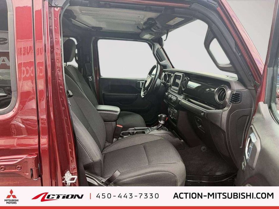 2022 Jeep Gladiator Altitude Sièges Chauffants Mags Bluetooth-11