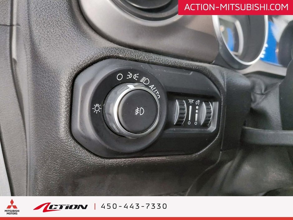 2019 Jeep WRANGLER UNLIMITED Sport 4x4 Gr Électriques Caméra de Recul Mags-24