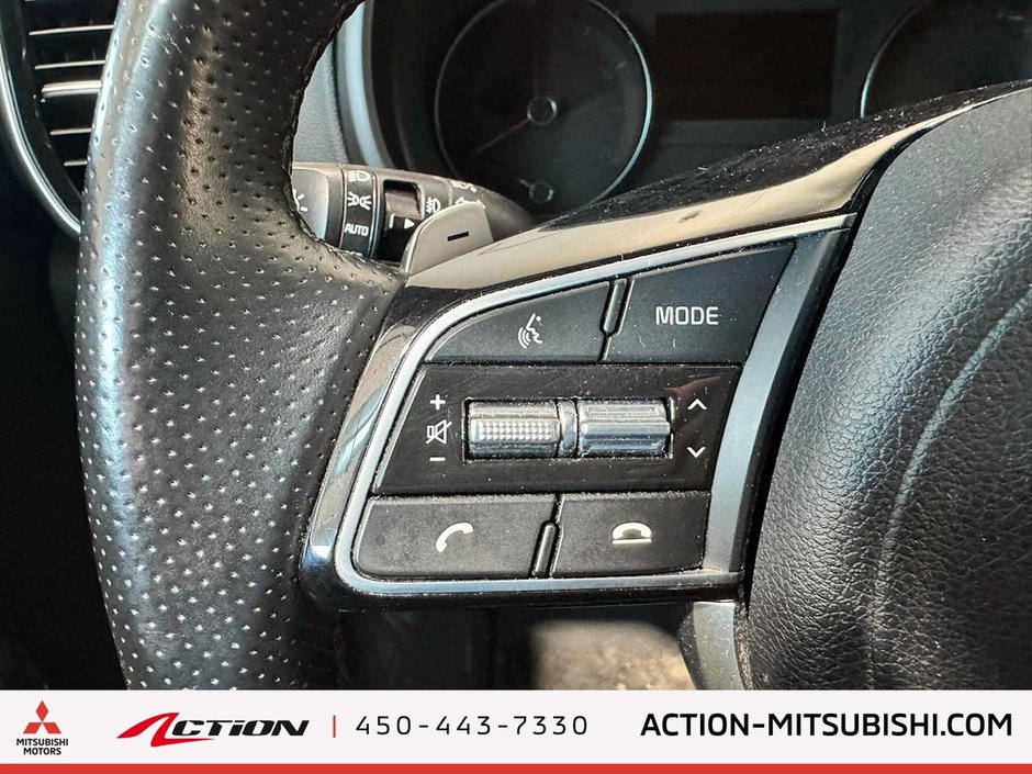 2020 Kia Sportage SX AWD Toit Ouvrant Cuir Sièges Ventilés Mags-19