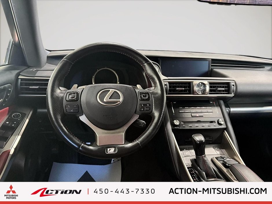 Lexus IS 300 F2 Toit ouvrant Cuir Rouge Mags Volant chauffant 2018-16