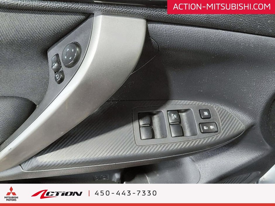 Mitsubishi Eclipse Cross SE S-AWC Apple Carplay Android Auto Mags 18 2020-9