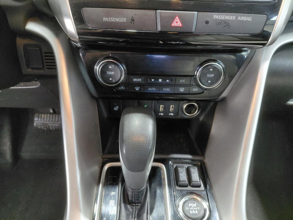 Mitsubishi Eclipse Cross GT S-AWC Carplay Android Auto Cuir Toit Mags 2022-11