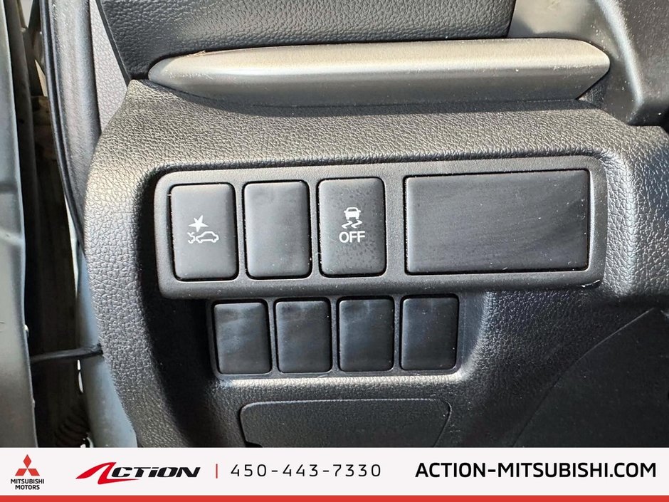 2022 Mitsubishi Eclipse Cross SE S-AWC Apple Carplay Android Auto Mags 18-23