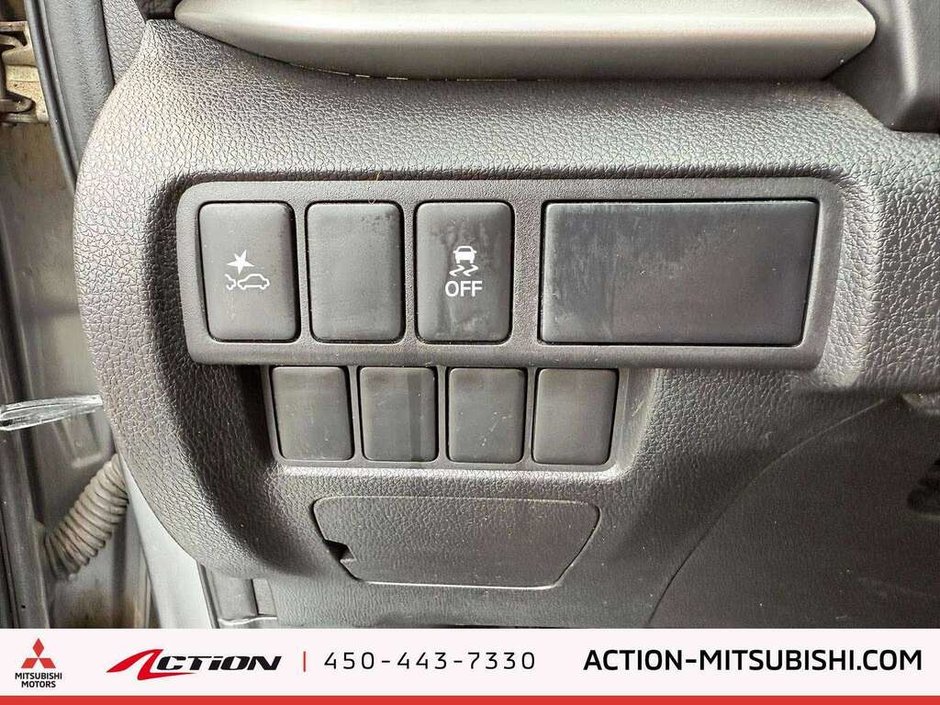 2022 Mitsubishi Eclipse Cross SE S-AWC Apple Carplay Android Auto Mags 18-20
