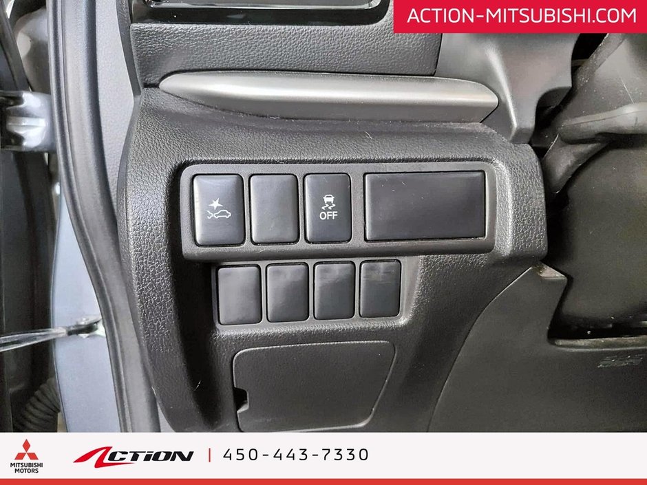 Mitsubishi Eclipse Cross Samedi 29 nov Vente Privé Liquidation d'occasions 2023-23