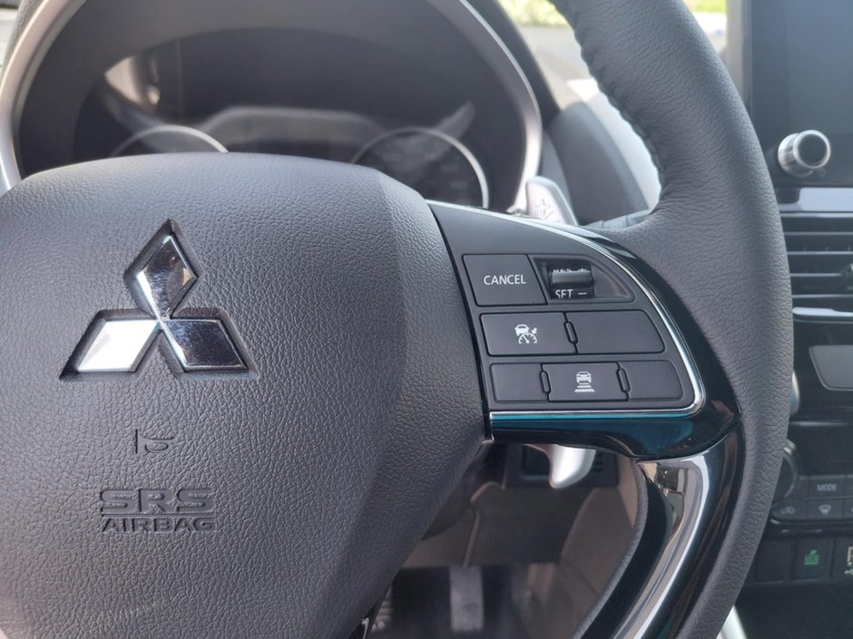 Mitsubishi ECLIPSE CROSS SEL S-AWC Garantie 10 ans ou 160,000 KM 2025-22