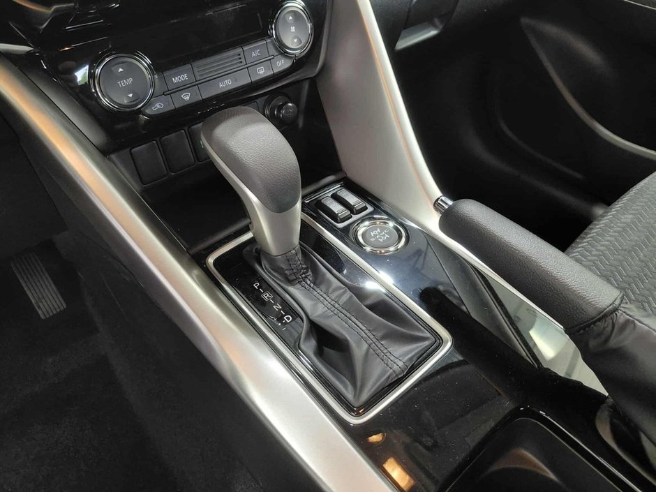 2026 Mitsubishi Eclipse Cross SE S-AWC-10