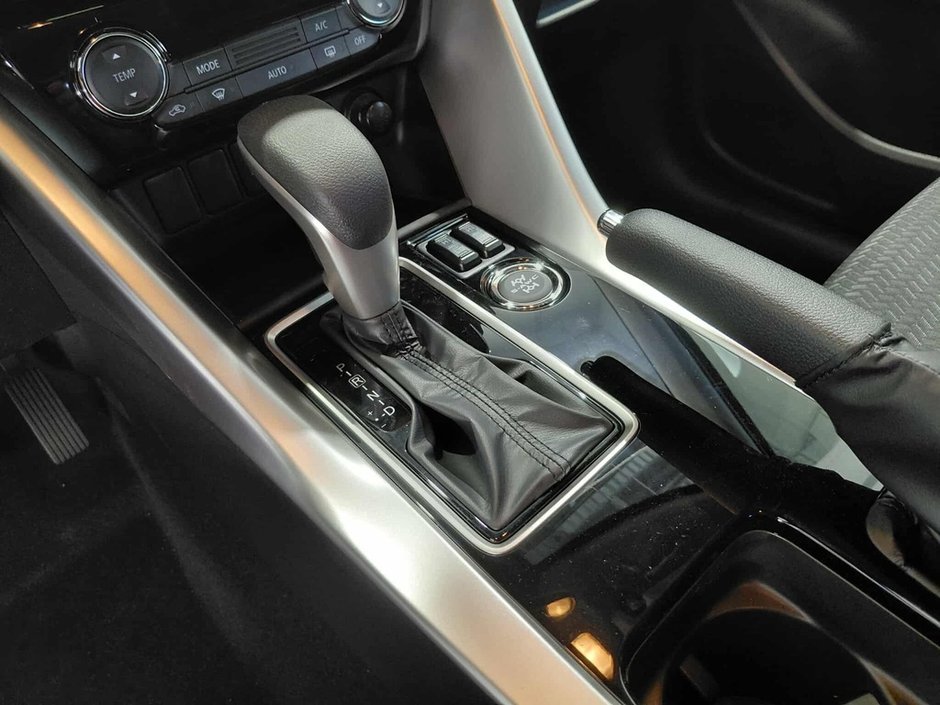 2026 Mitsubishi Eclipse Cross ES S-AWC-13