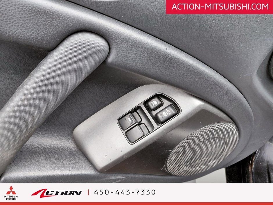 Mitsubishi Eclipse GT-P SPYDER DECAPOTABLE CUIR MAGS 18PO A/C V6 2011-17