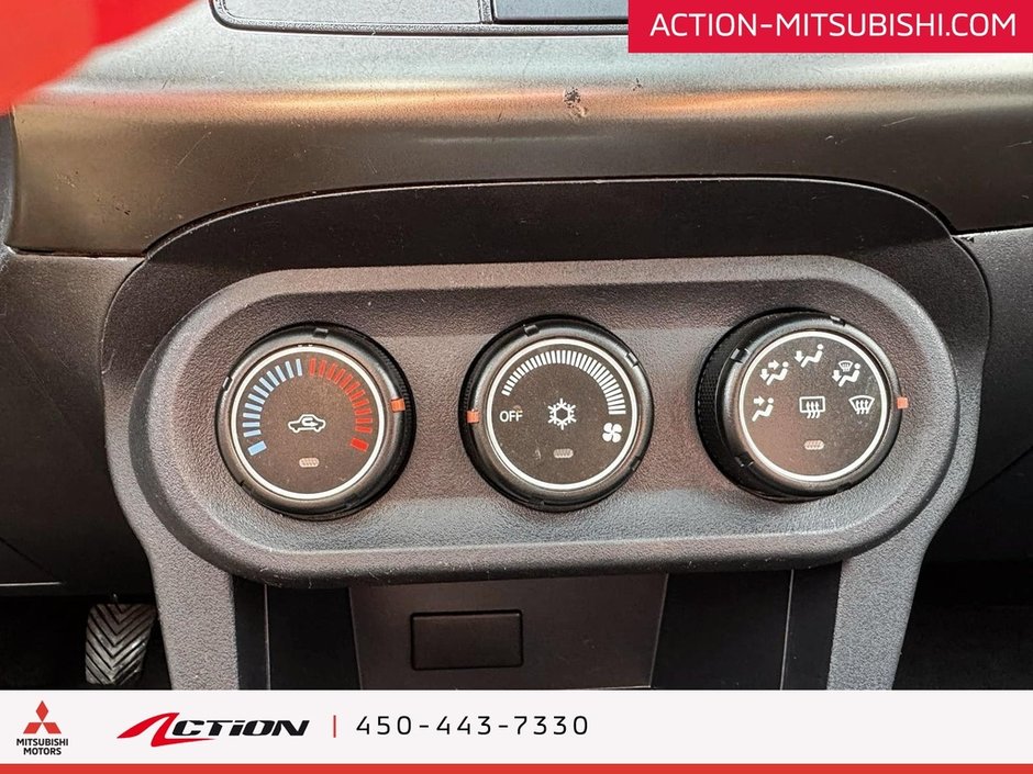 Mitsubishi Lancer Sportback SPORTBACK TOIT OUVRANT GROUPE ÉLECTRIQUE    A/C 2015-27