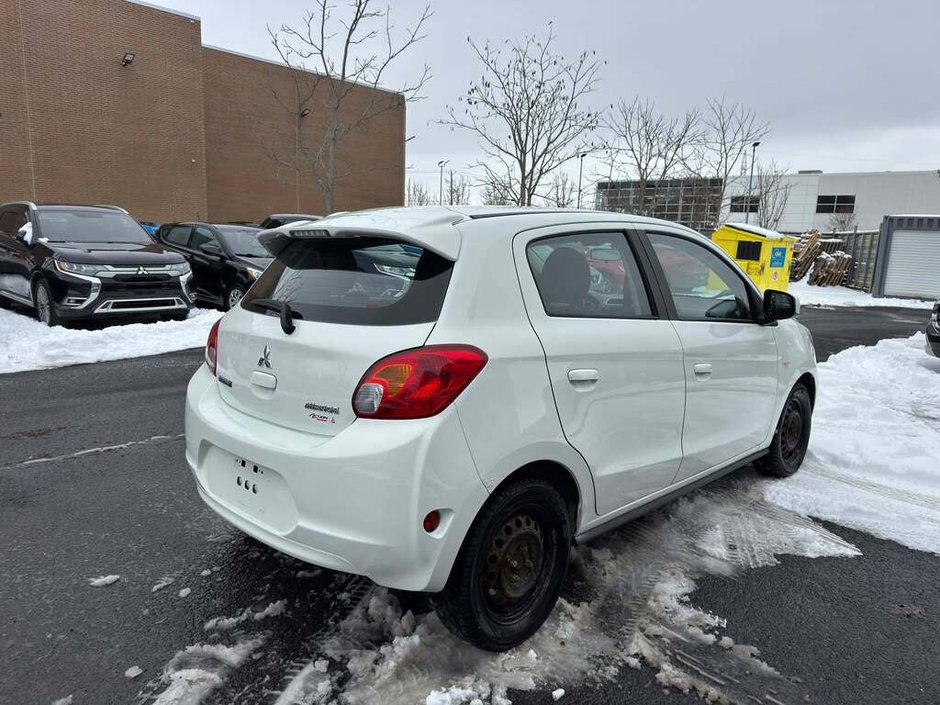 Mitsubishi Mirage AUTOMATIQUE SE SIEGES CHAUFFANT. ÉCONOMIQUE. 2014-4