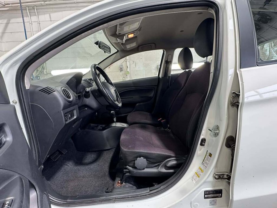 Mitsubishi Mirage AUTOMATIQUE SE SIEGES CHAUFFANT. ÉCONOMIQUE. 2014-15