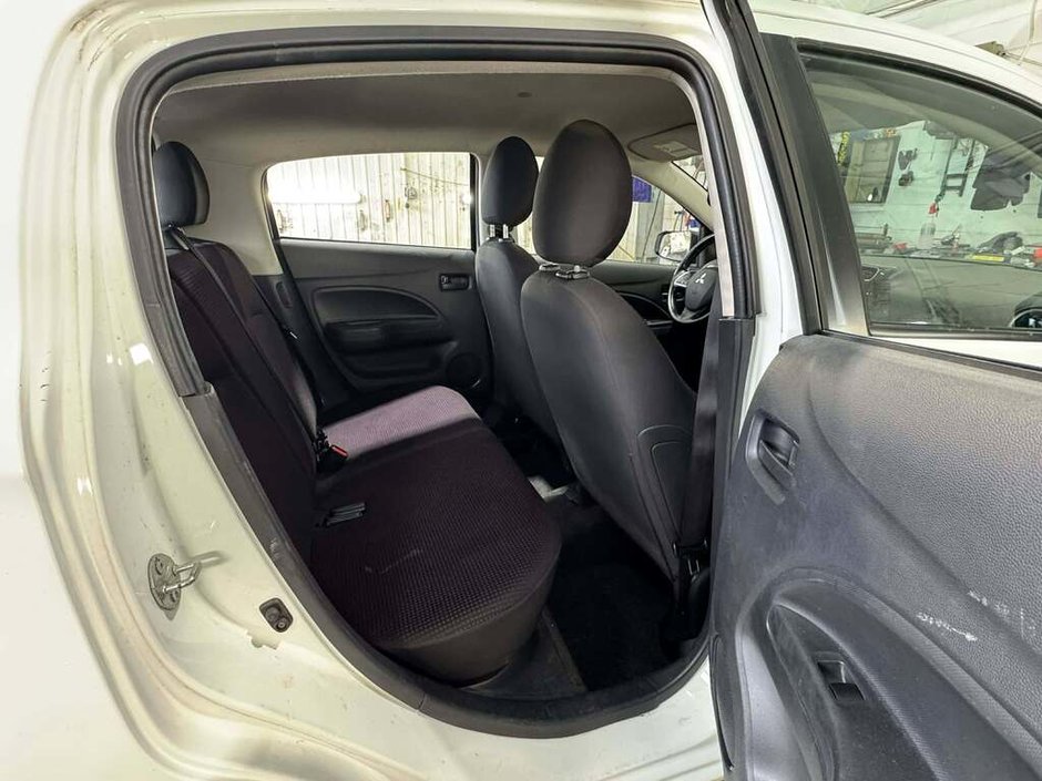 Mitsubishi Mirage AUTOMATIQUE SE SIEGES CHAUFFANT. ÉCONOMIQUE. 2014-17