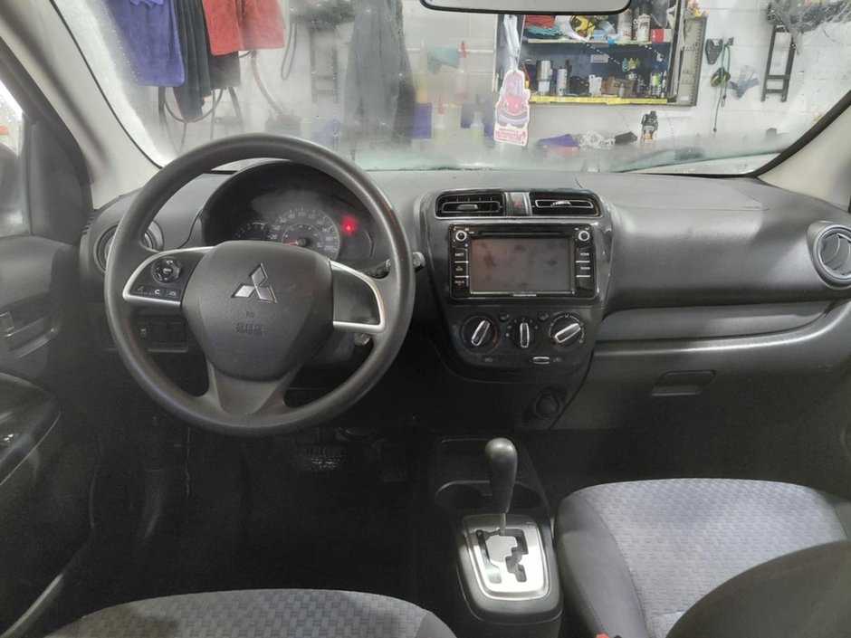 Mitsubishi Mirage ES  A/C APPLECAR PLAY FREINS ABS CRUISE CONTROL 2018-19