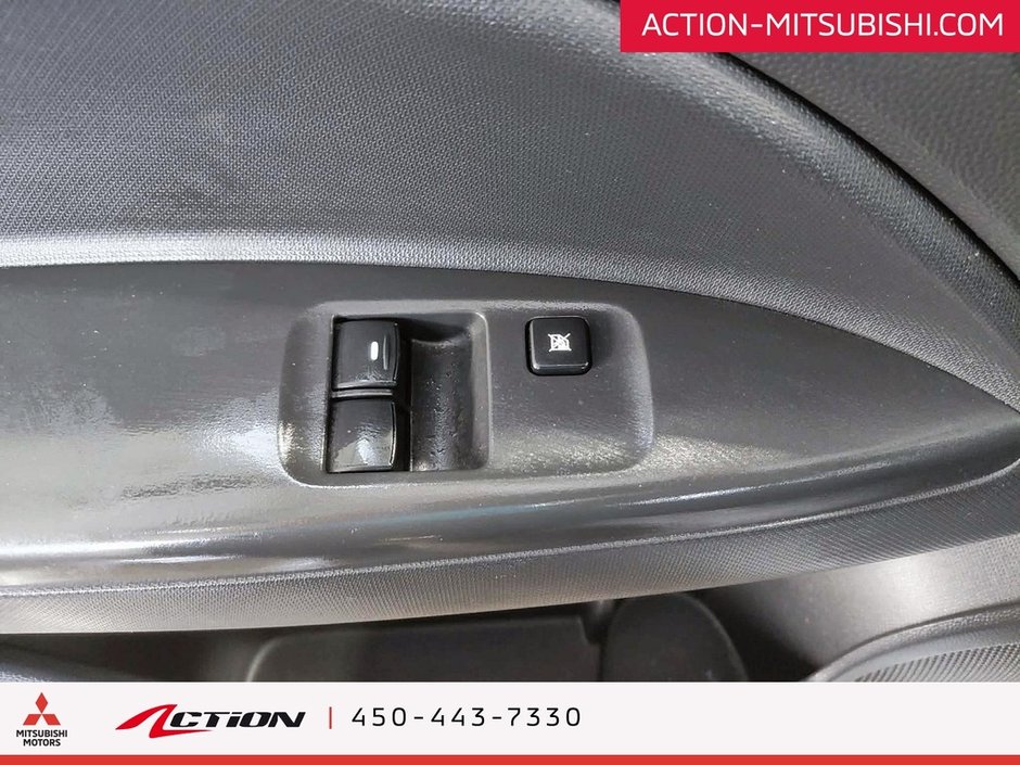 Mitsubishi Mirage ES AUTOMATIQUE. AIR CLIMATISÉ. ÉCONOMIQUE 2021-8