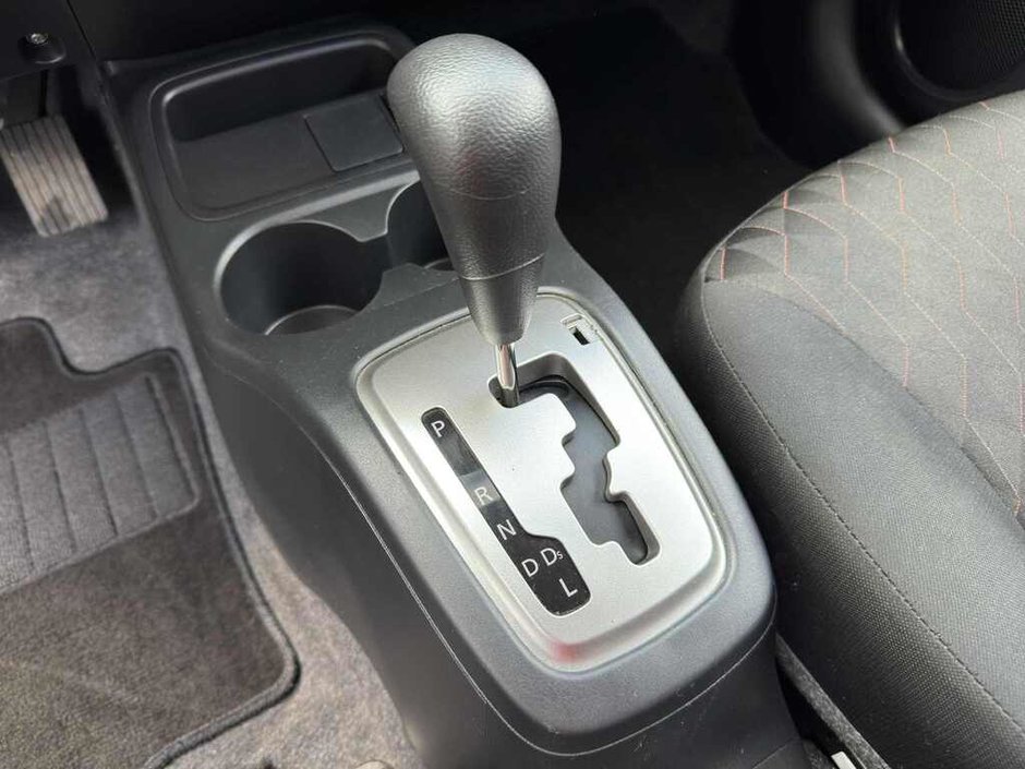 Mitsubishi Mirage SE A/C Banc Chauffants Bluetooth Mags14'' 2022-18