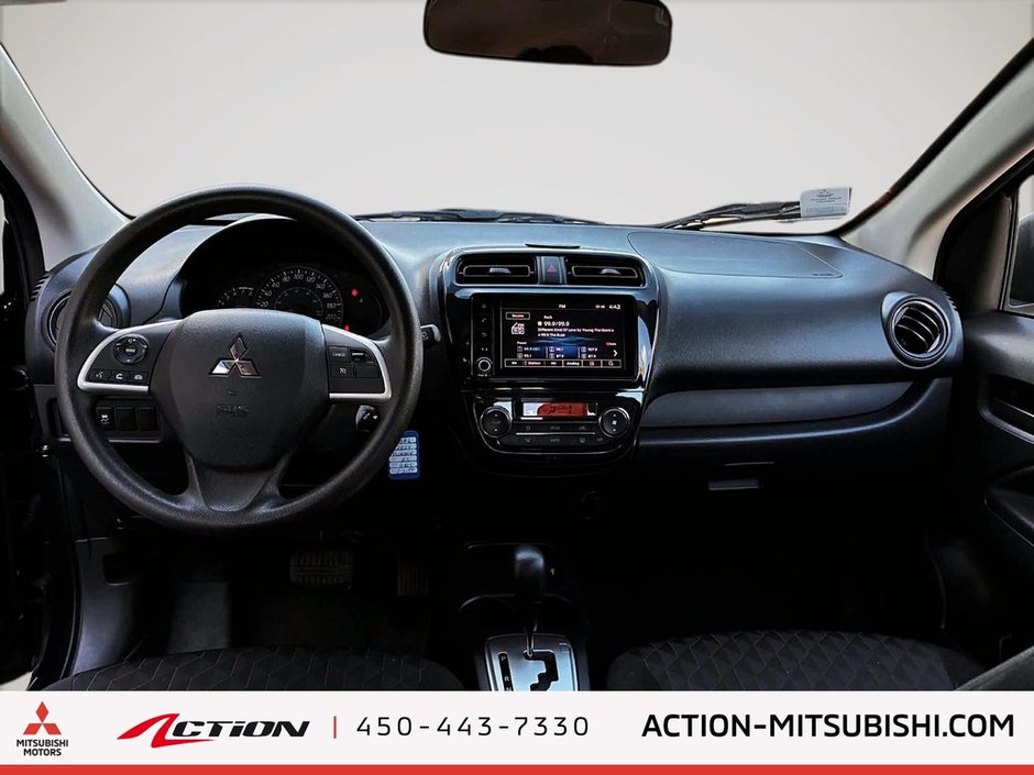 Mitsubishi Mirage ES Carplay Android Auto A / C  Sièges Chauffants 2024-14