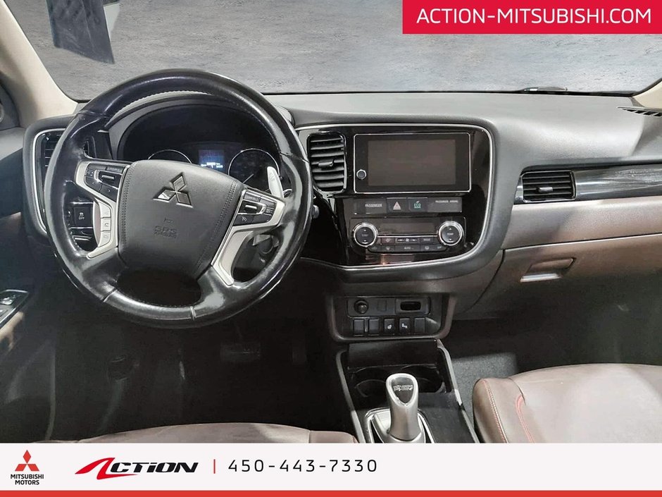 Mitsubishi Outlander PHEV Samedi 29 nov Vente Privé Liquidation d'occasions 2018-16