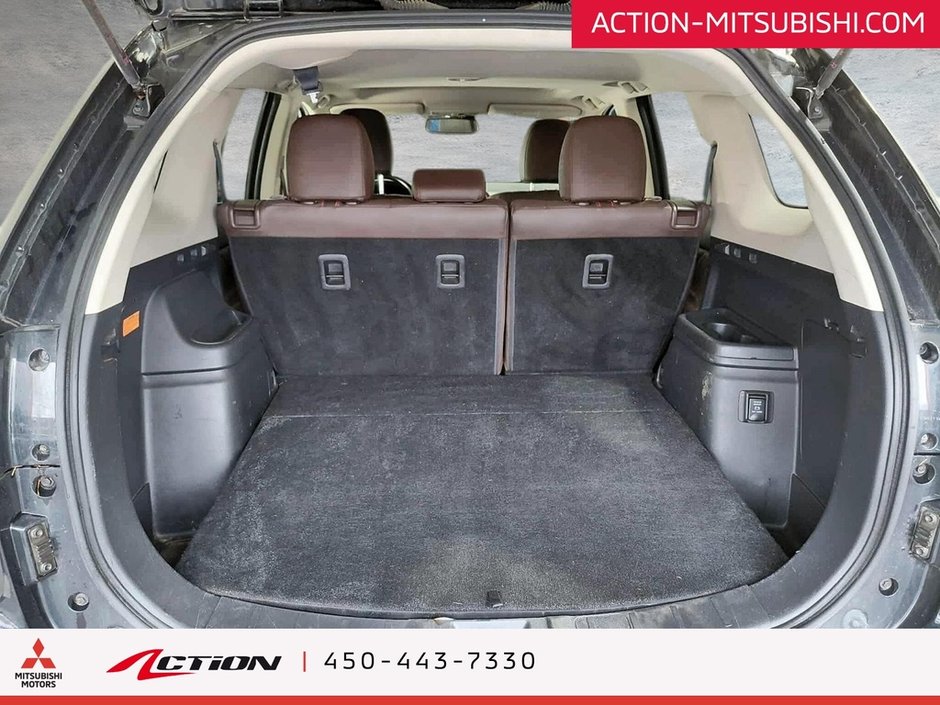 Mitsubishi Outlander PHEV Samedi 29 nov Vente Privé Liquidation d'occasions 2018-12