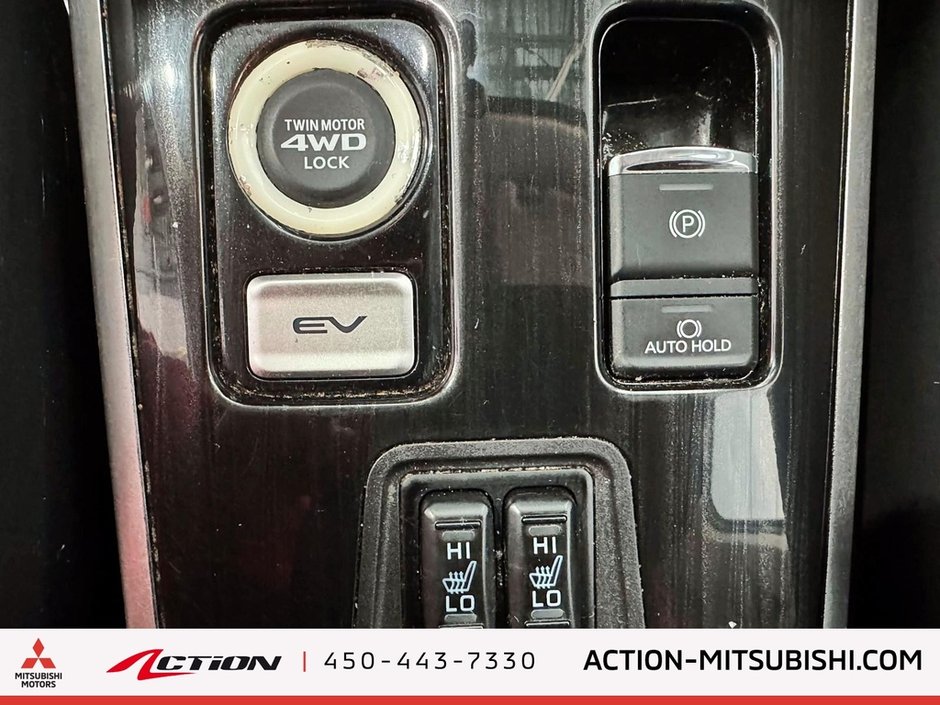 Mitsubishi Outlander PHEV SE S-AWC Apple Carplay Android Auto Mags 18 2018-25