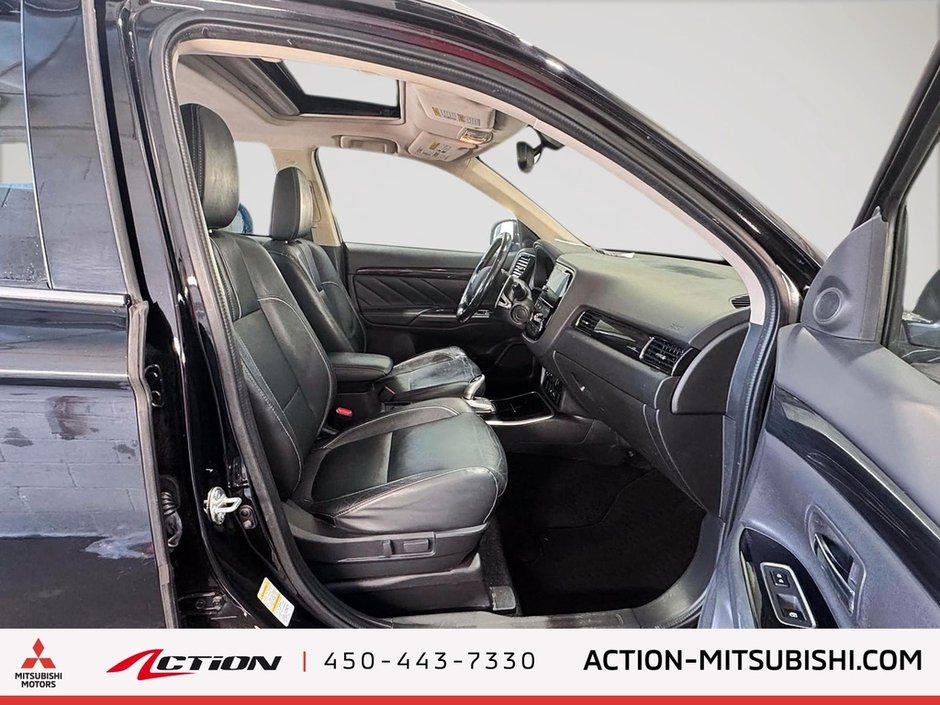 Mitsubishi Outlander PHEV SE S-AWC Apple Carplay Android Auto Mags 18 2018-14