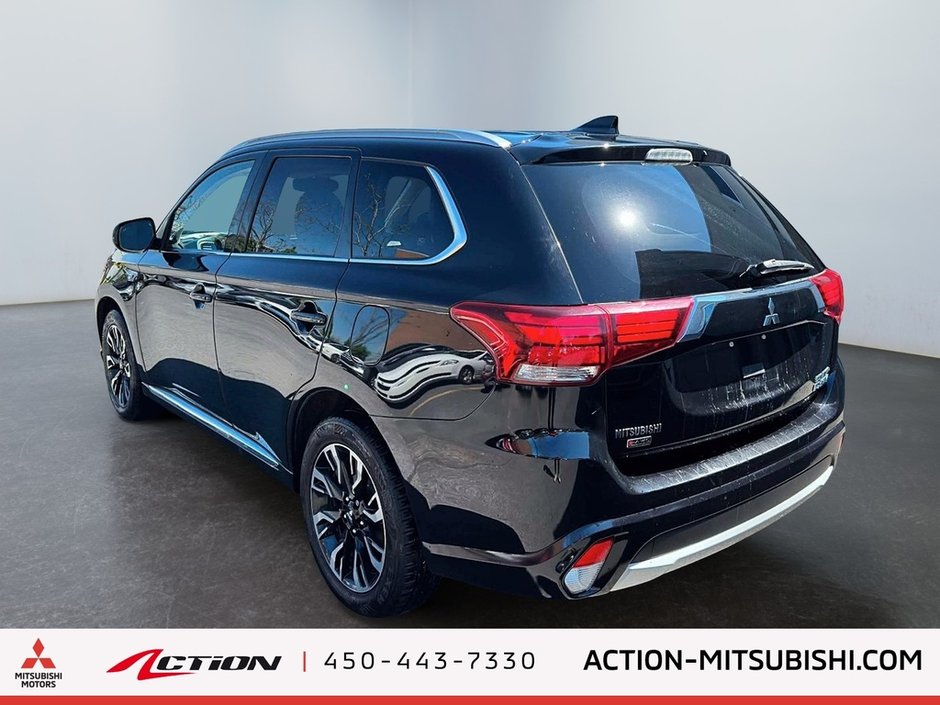Mitsubishi Outlander PHEV SE S-AWC Apple Carplay Android Auto Mags 18 2018-2