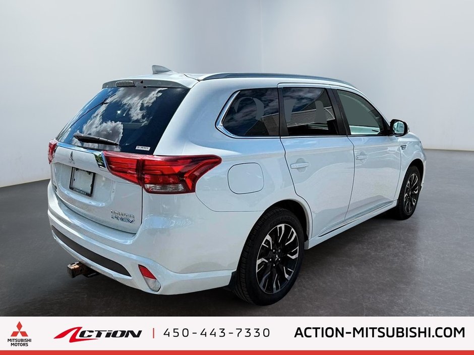 Mitsubishi Outlander PHEV SE S-AWC Apple Carplay Android Auto Mags 18 2018-4