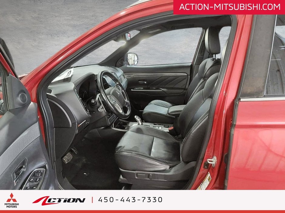 Mitsubishi Outlander PHEV Samedi 29 nov Vente Privé Liquidation d'occasions 2019-9