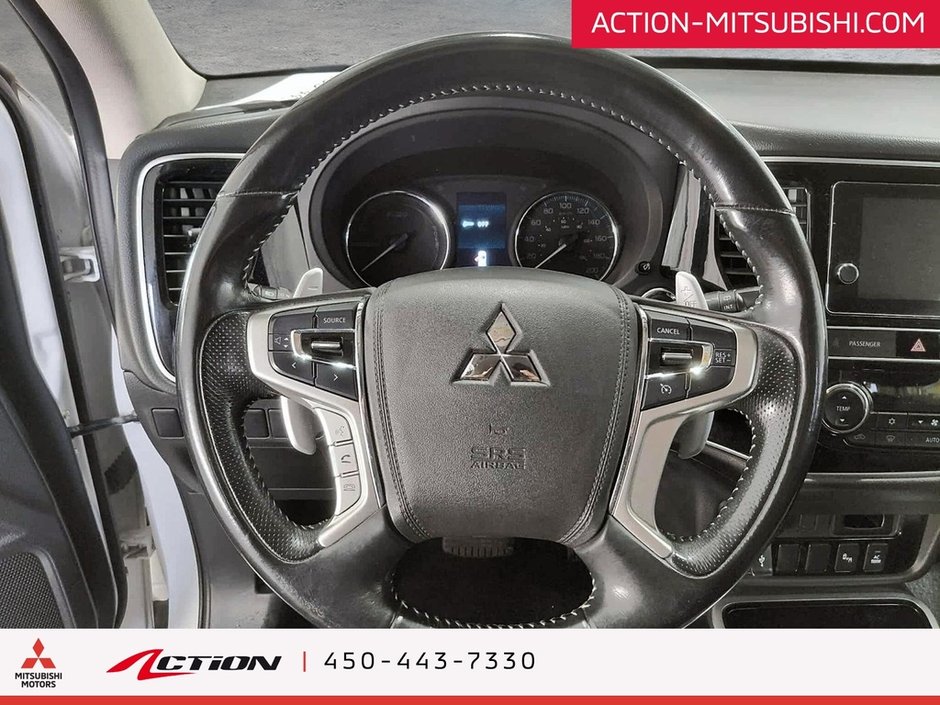 Mitsubishi Outlander PHEV SE S-AWC Apple Carplay Android Auto Mags 18 2019-16