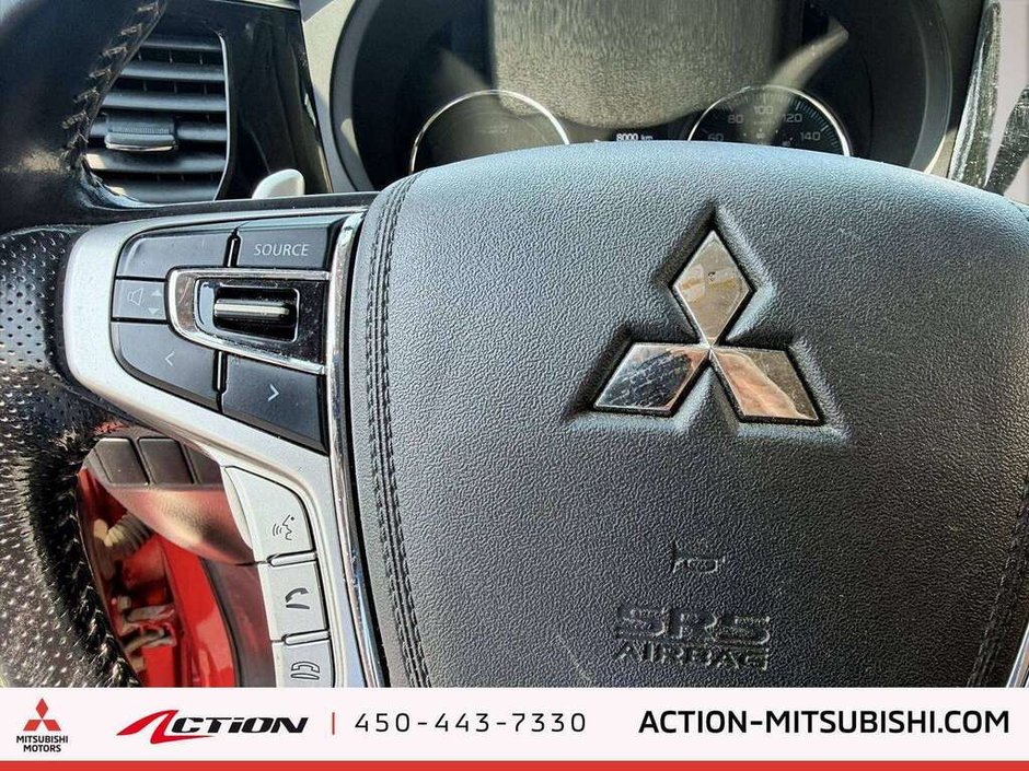Mitsubishi Outlander SE 2019-17