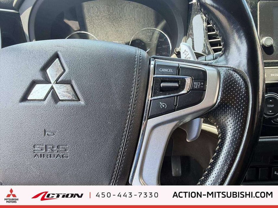 Mitsubishi Outlander SE 2019-16