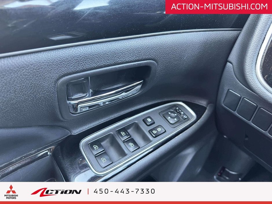 Mitsubishi Outlander PHEV Samedi 29 nov Vente Privé Liquidation d'occasions 2020-15