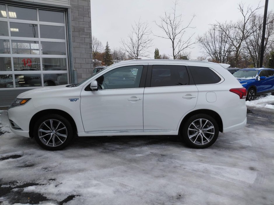 Mitsubishi Outlander PHEV Samedi 29 nov Vente Privé Liquidation d'occasions 2020-6