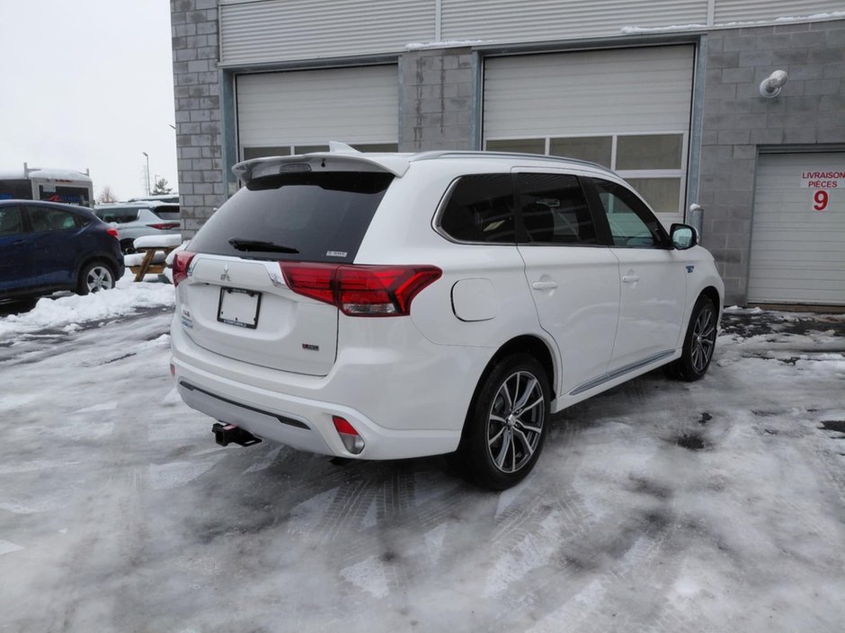 Mitsubishi Outlander PHEV Samedi 29 nov Vente Privé Liquidation d'occasions 2020-3