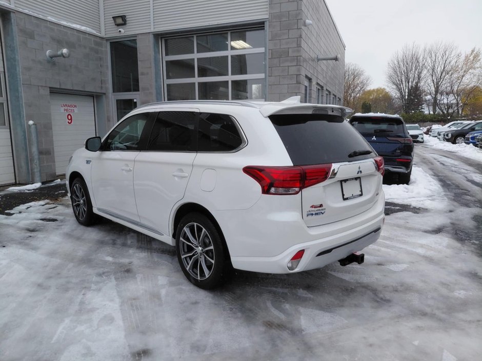 Mitsubishi Outlander PHEV Samedi 29 nov Vente Privé Liquidation d'occasions 2020-5