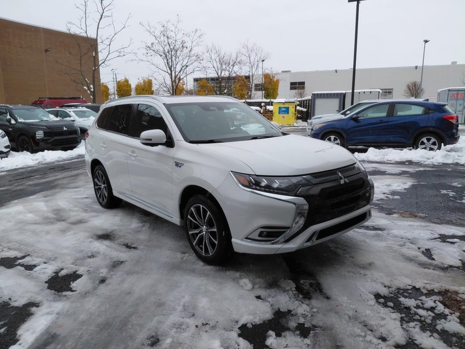 Mitsubishi Outlander PHEV Samedi 29 nov Vente Privé Liquidation d'occasions 2020-0