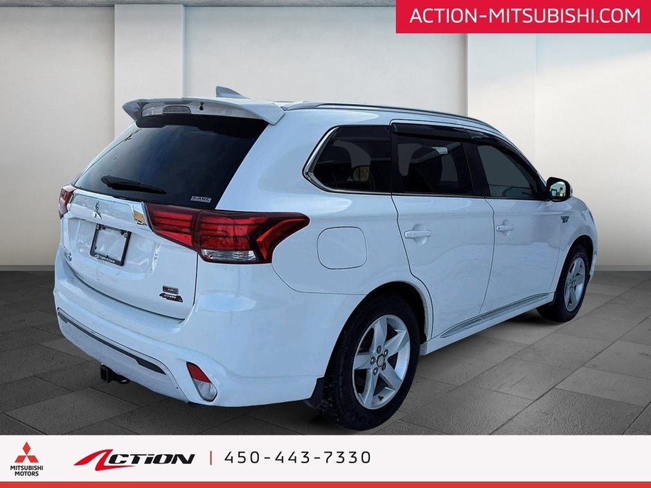 Mitsubishi Outlander PHEV SEL S-AWC Cuir Toit Ouvrant Carplay Android Auto 2021-3