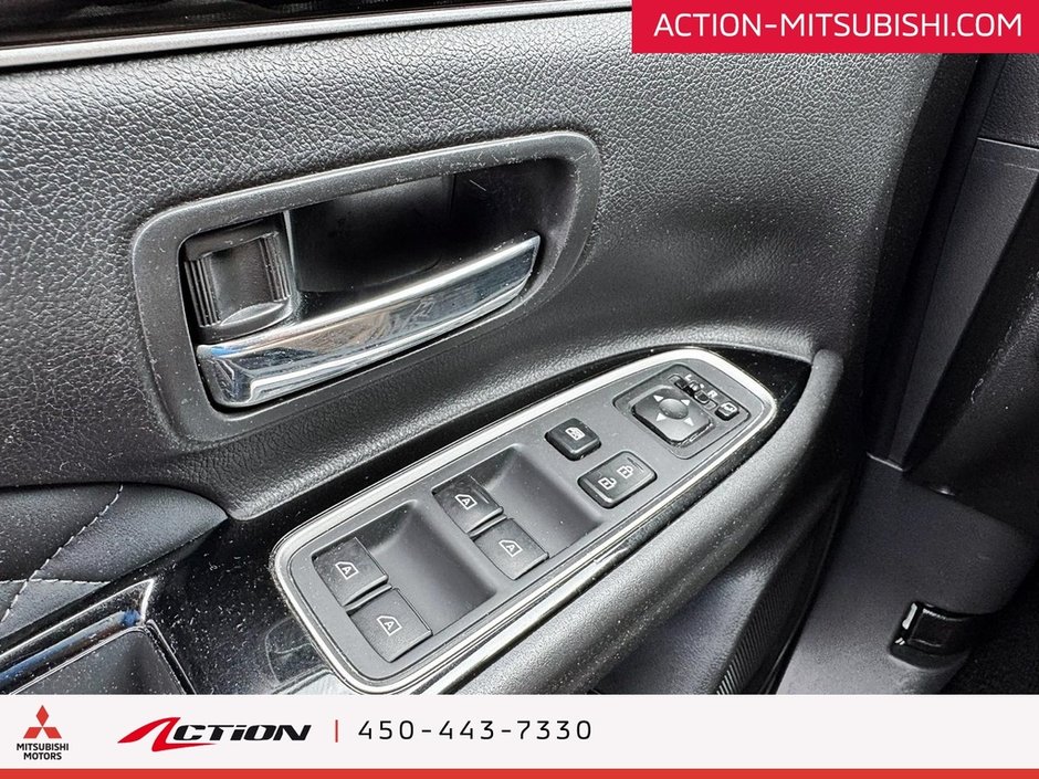 Mitsubishi OUTLANDER PHEV GT S-AWC CUIR TOIT MAGS 18 PO MITSU POWER SOUND 2022-14