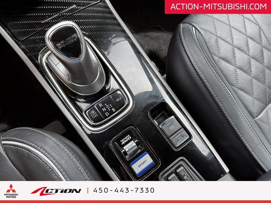 Mitsubishi OUTLANDER PHEV GT S-AWC CUIR TOIT MAGS 18 PO MITSU POWER SOUND 2022-24